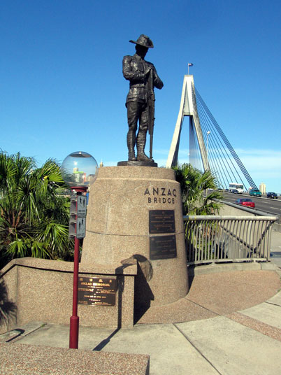 The Australian Digger Statue